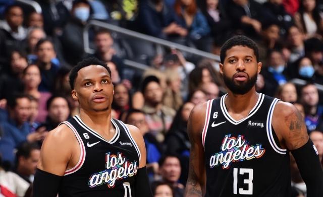 韦少双刃剑属性凸显 快艇需提防反噬