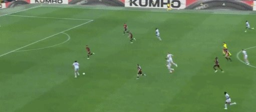 1775952378727063251.gif